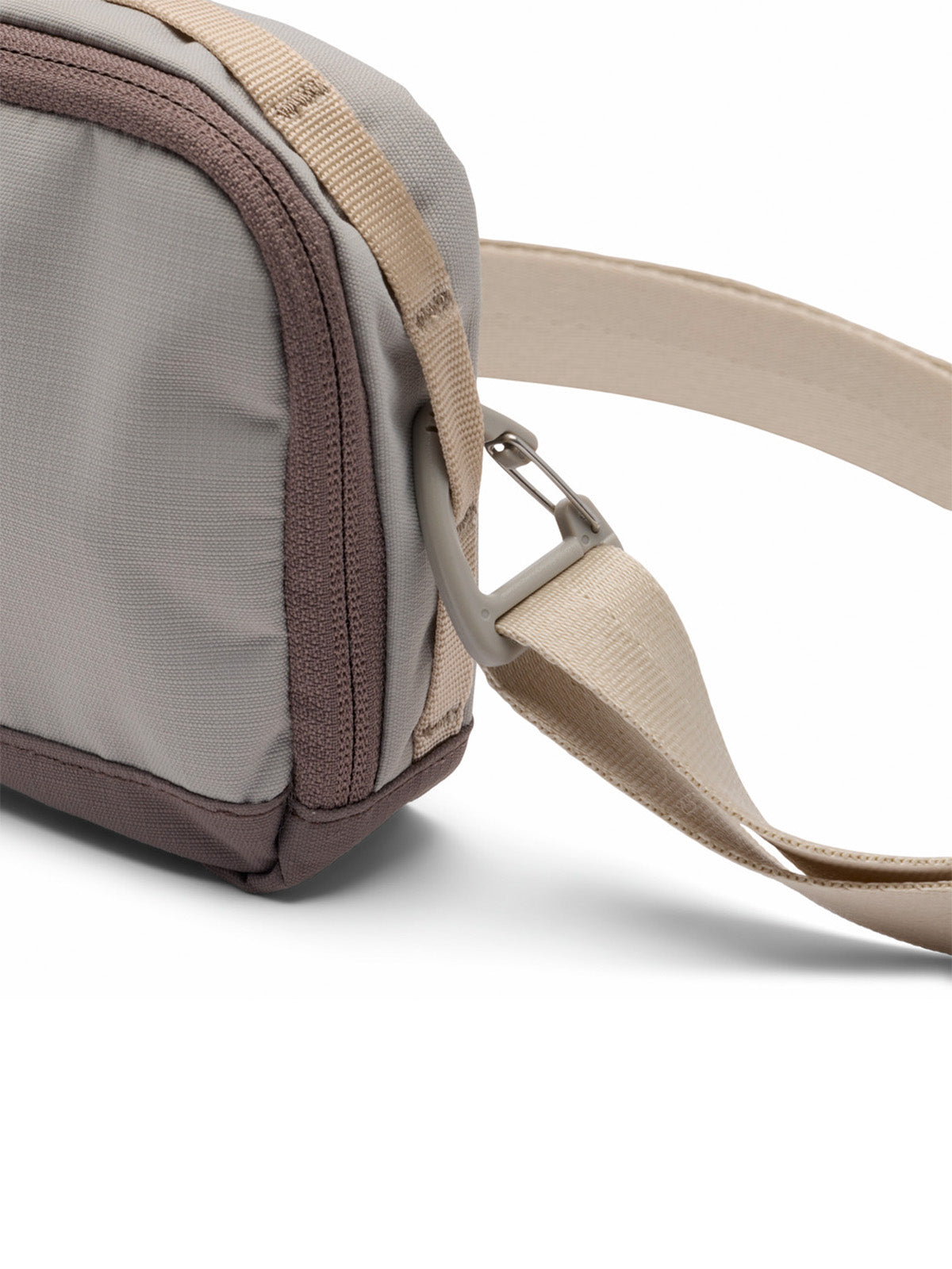 Banano Unisex Trail Traveler Gris Columbia