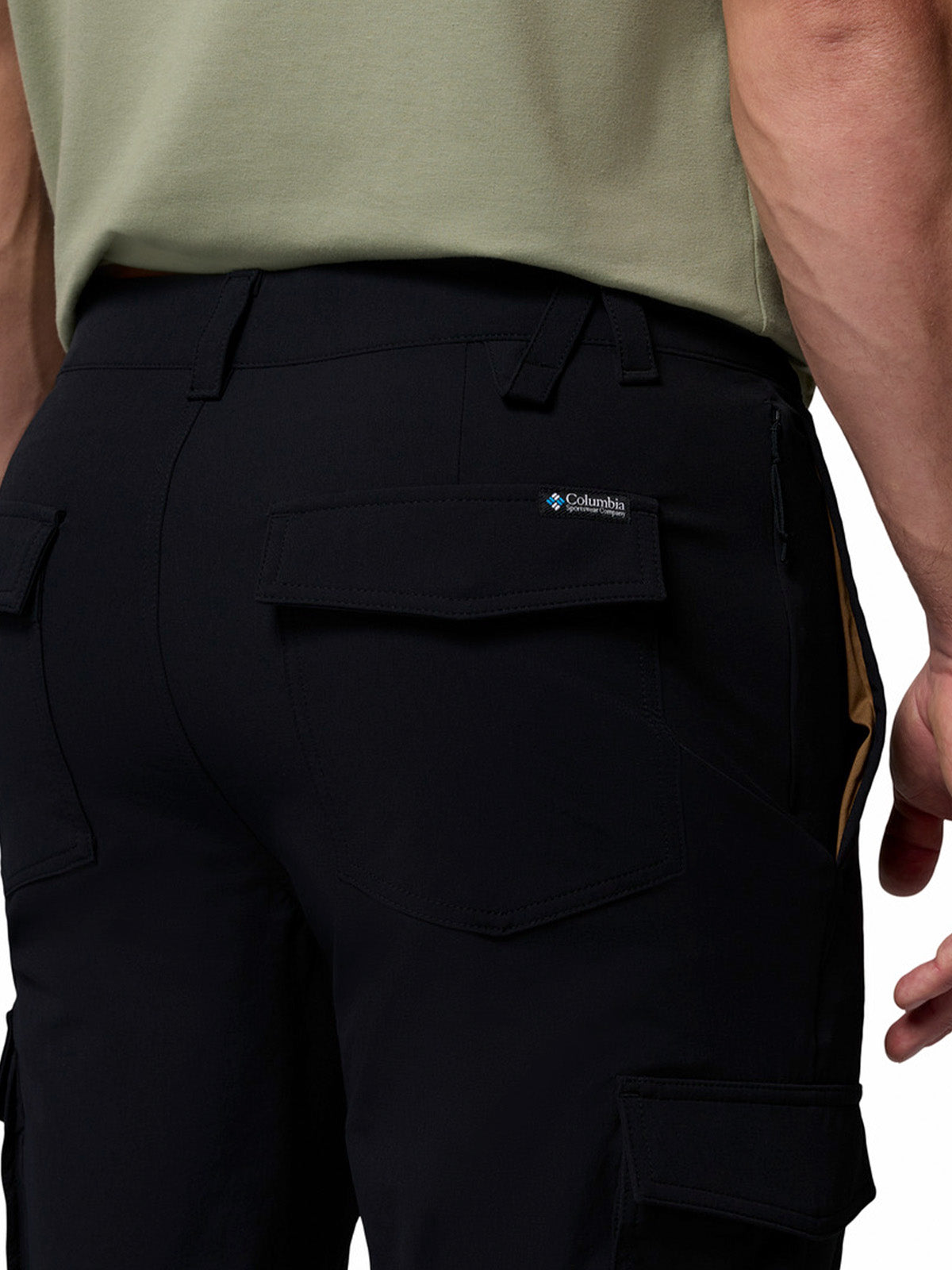 Pantalón Hombre ROC Tech Cargo Negro Columbia