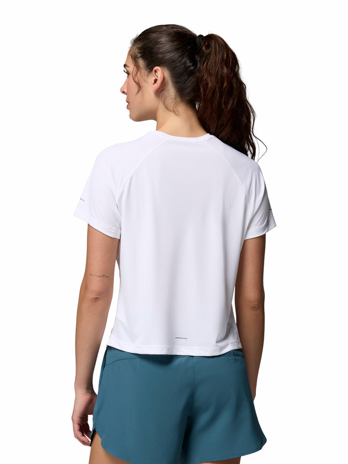 Polera Manga Corta Mujer Stealth Spring Blanco Columbia