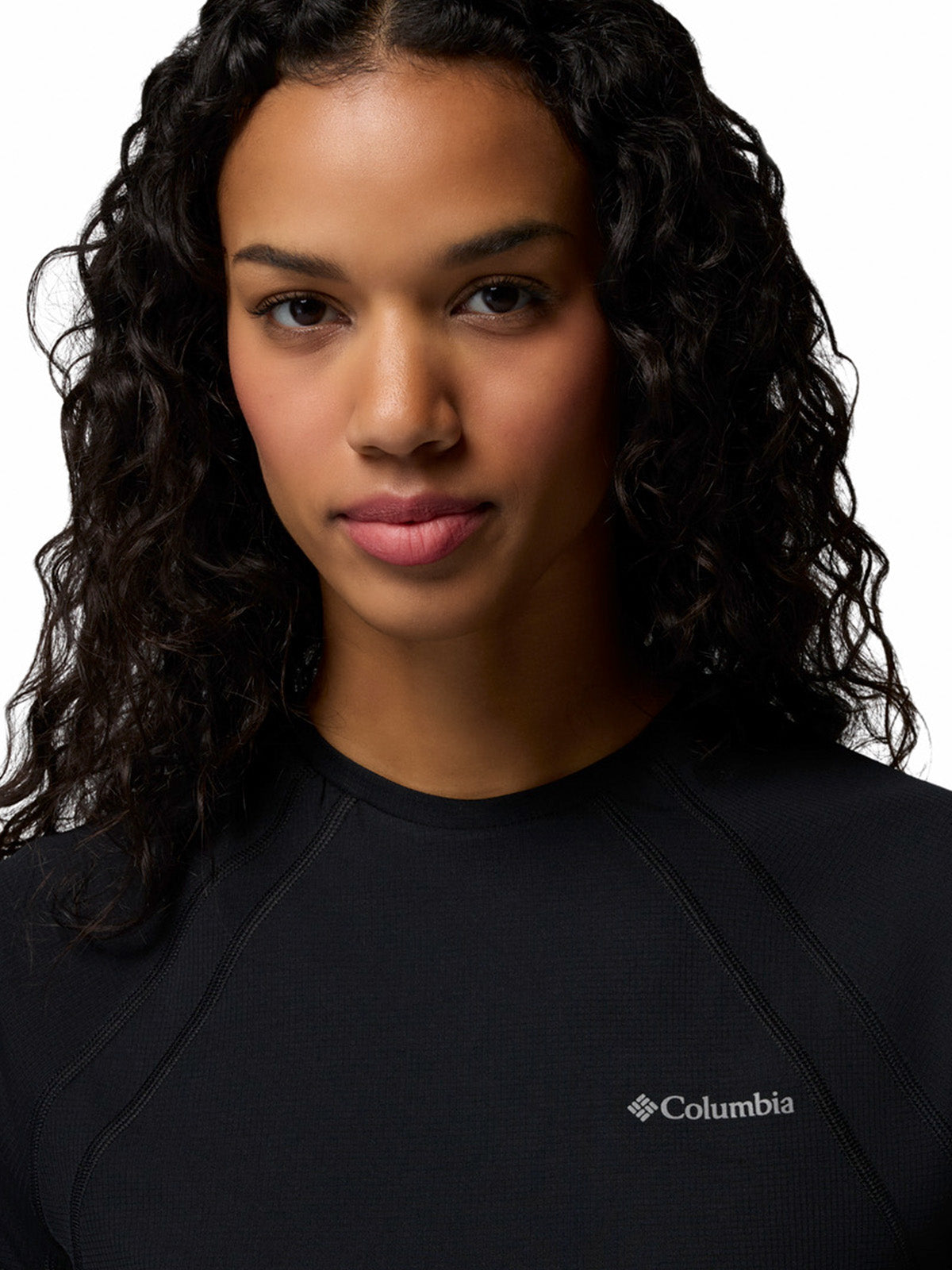 Polera Manga Corta Mujer Stealth Spring Negro Columbia