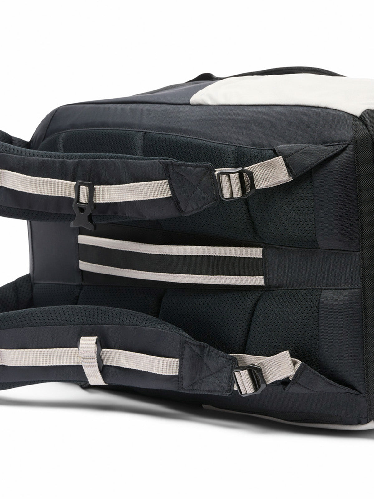 Mochila Unisex Landroamer Everyday 28L Gris Columbia