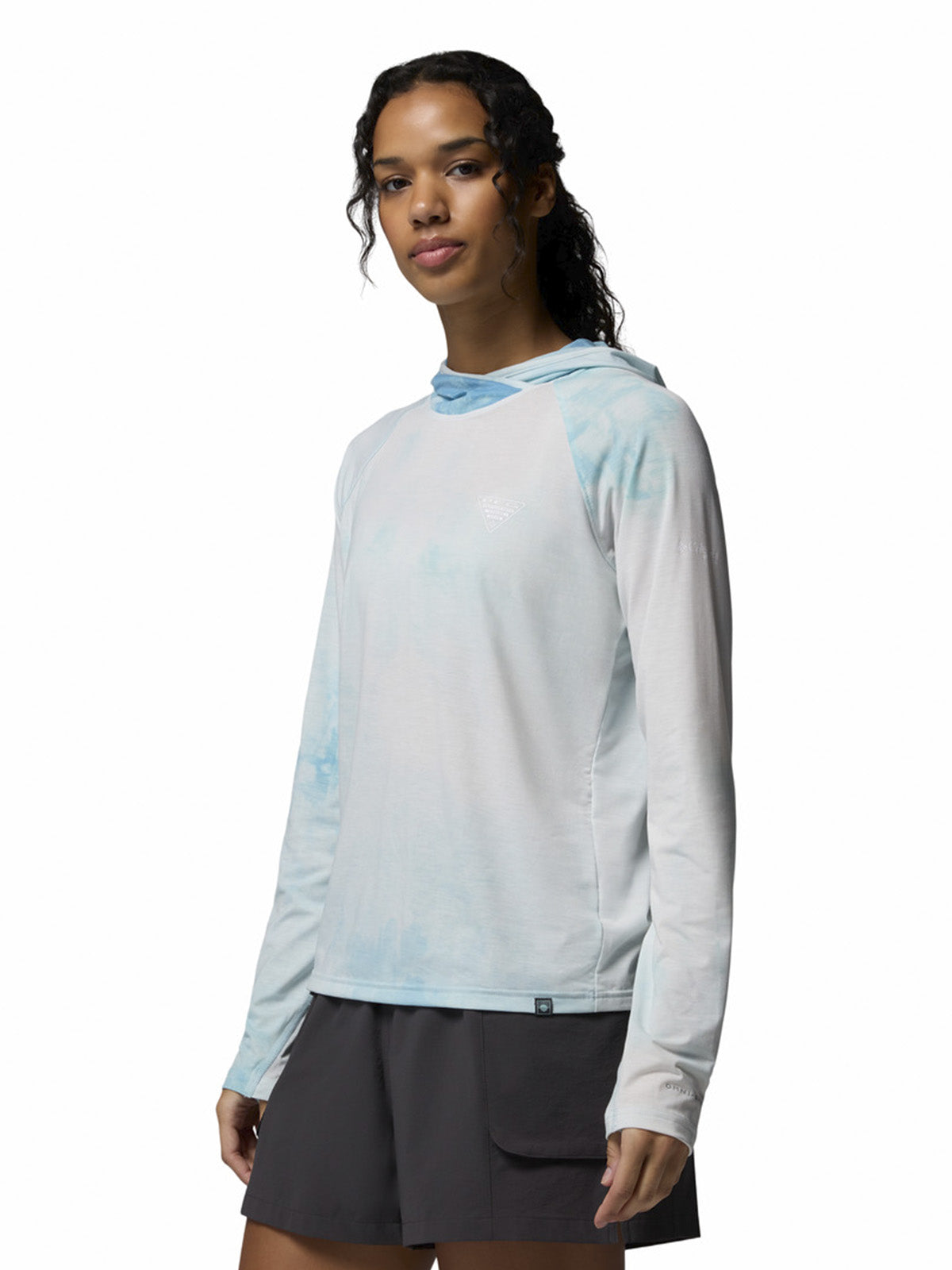 Polera Manga Larga Mujer PFG Uncharted Celeste Columbia