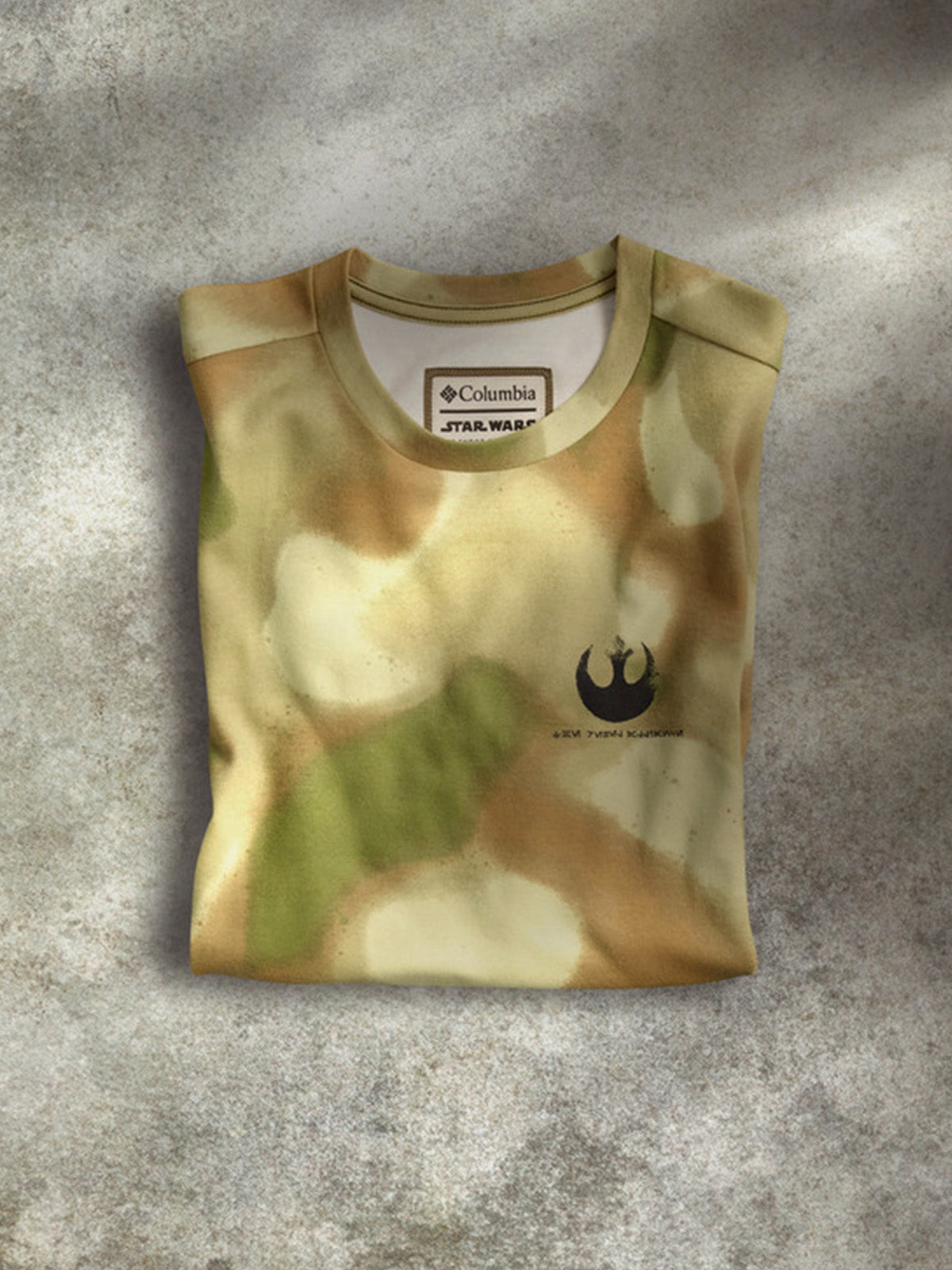 Polera Manga Corta Hombre Endor Issue Camo Sho Verde Columbia